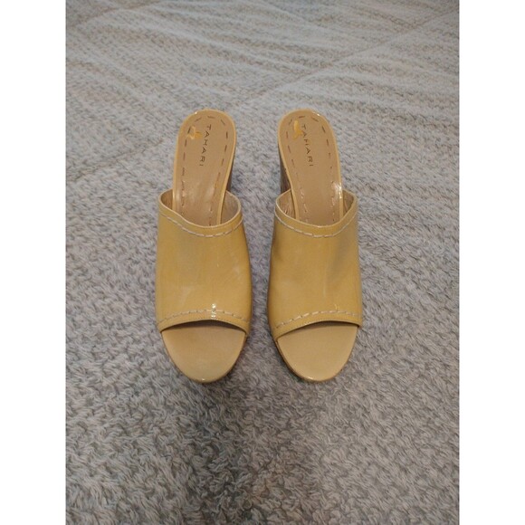Tahari Miami chunky block heeled yellow size 10 clogs - Picture 5 of 9